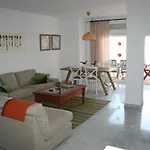 Apto. con Vistas en Nueva Andalucía